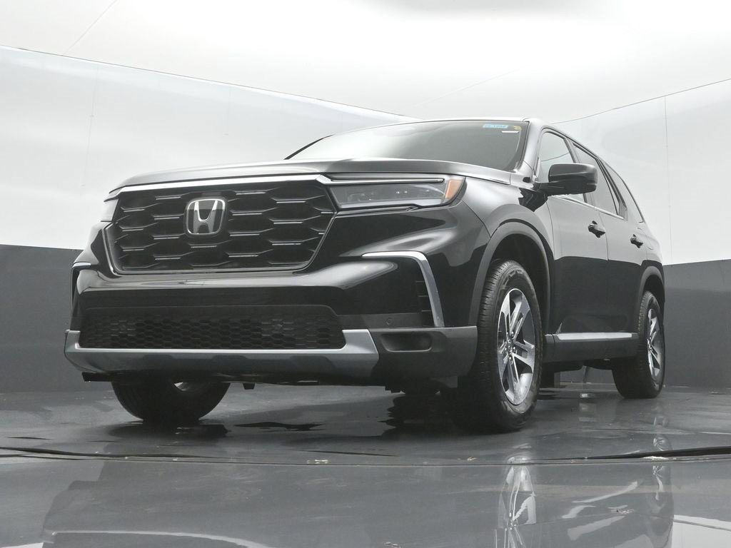 New 2025 Honda Pilot EX-L image 8