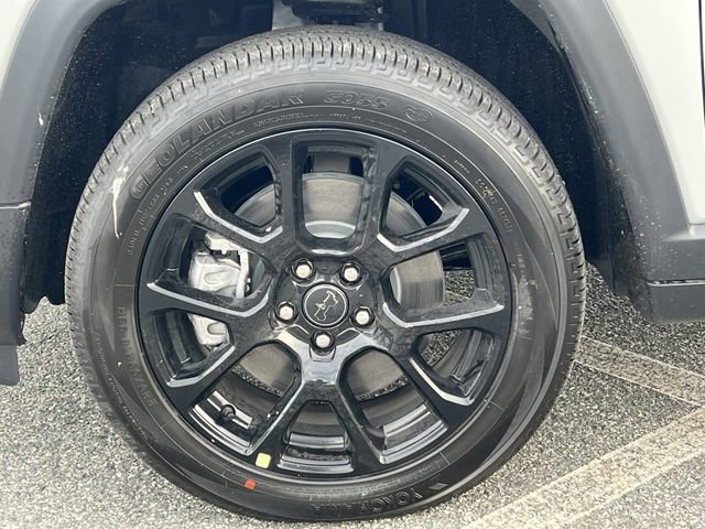 New 2026 Jeep Compass Latitude AWD/4WD image 26