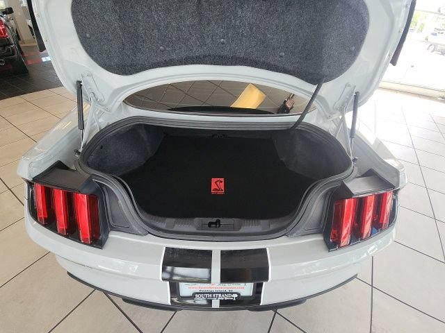 Used 2016 Ford Mustang Shelby GT350 w/ Technology Package RWD image 42