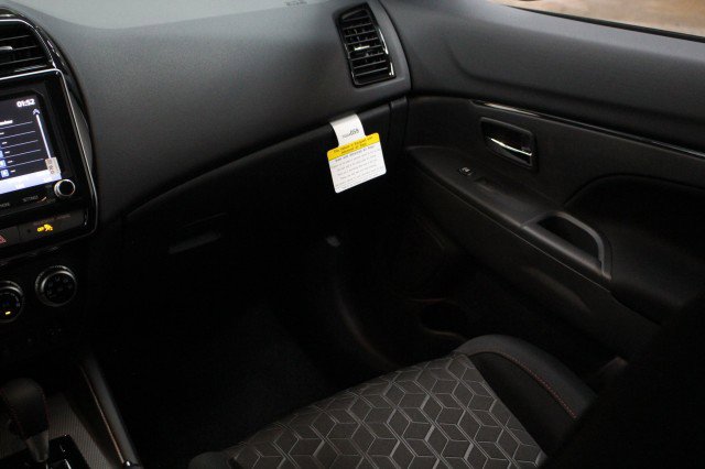 New 2026 Mitsubishi Outlander Sport LE AWD/4WD image 22