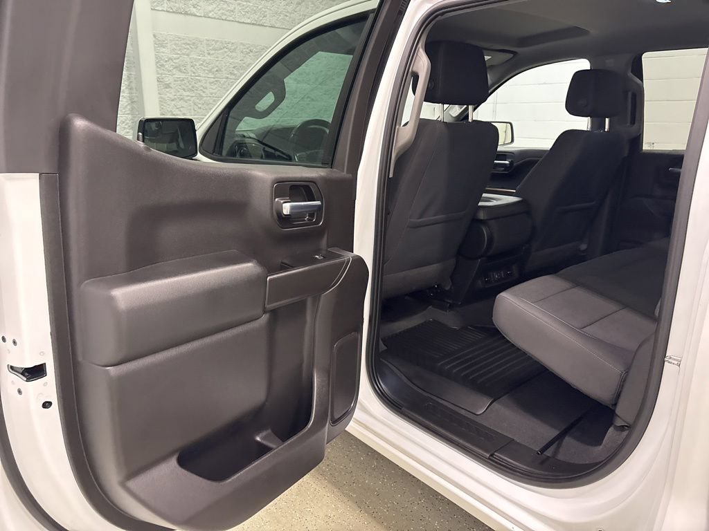 Used 2020 Chevrolet Silverado 1500 LT w/ All-Star Edition AWD/4WD image 32