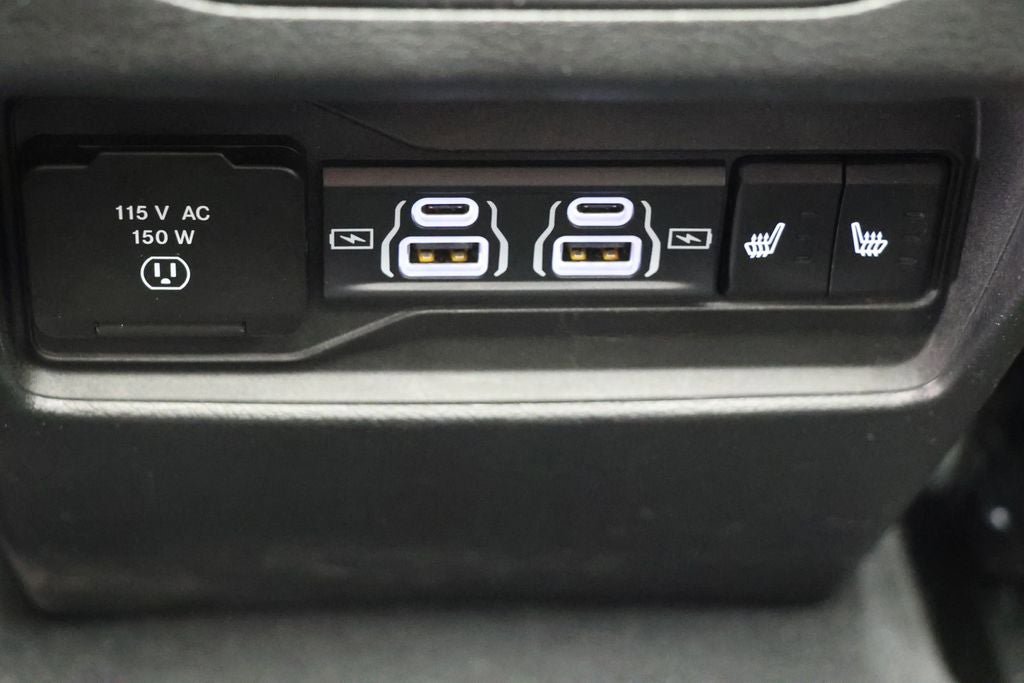 Used 2023 Jeep Grand Cherokee 4WD 4xe w/ Luxury Tech Group II image 12