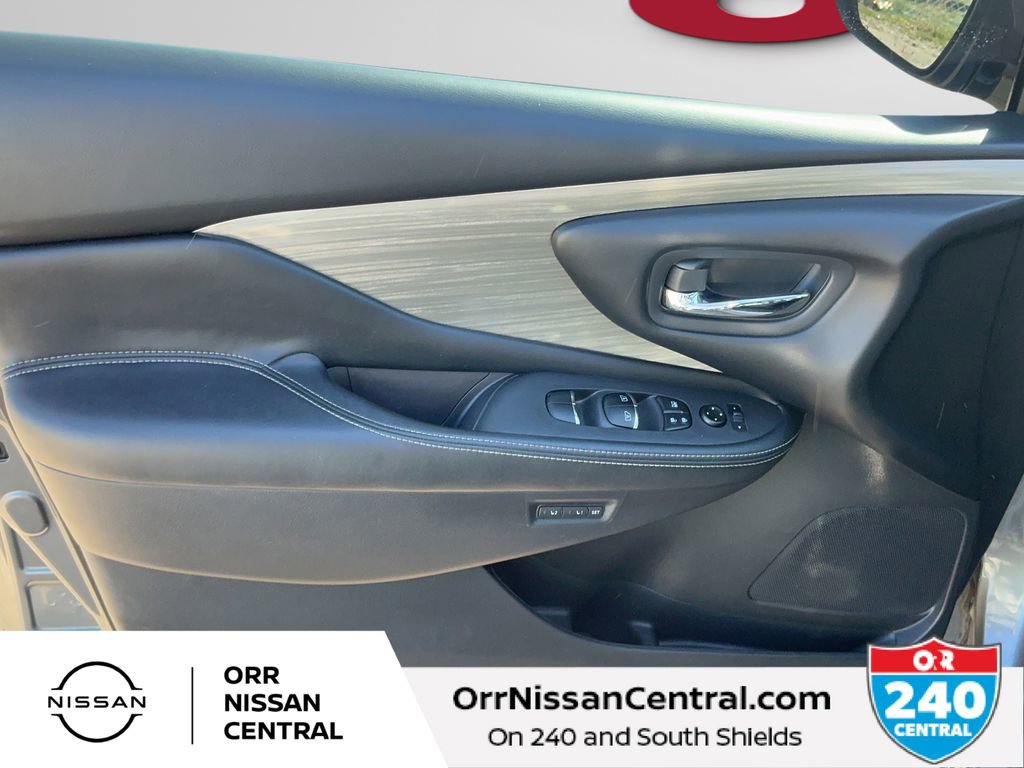 Used 2017 Nissan Murano Platinum w/ Platinum Technology Package image 16