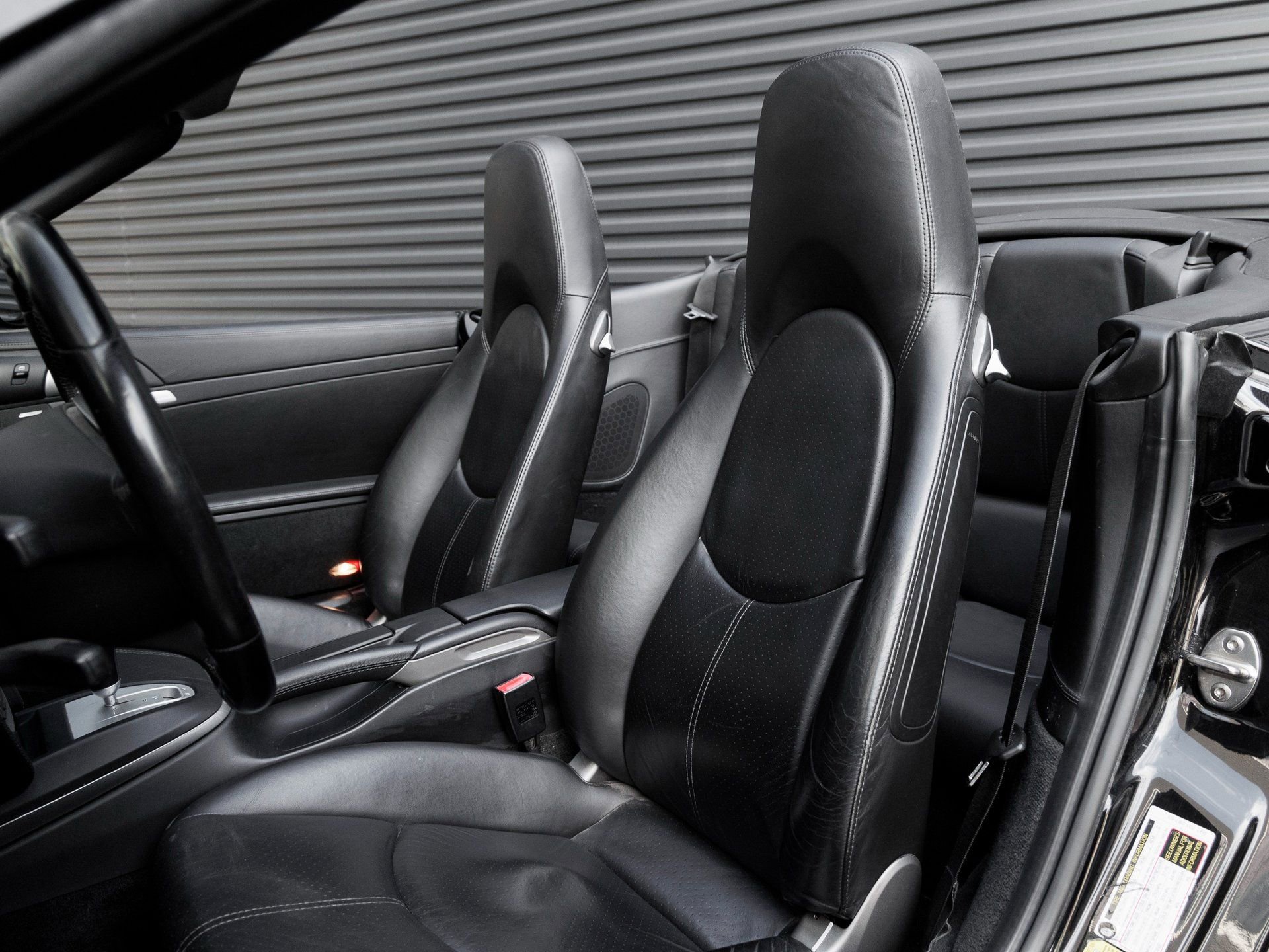 Used 2006 Porsche 911 Carrera 4S AWD/4WD image 5