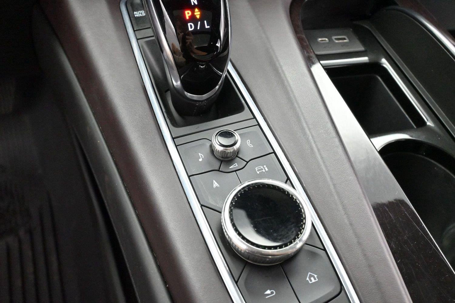 Used 2021 Cadillac Escalade ESV Sport Platinum AWD/4WD image 22