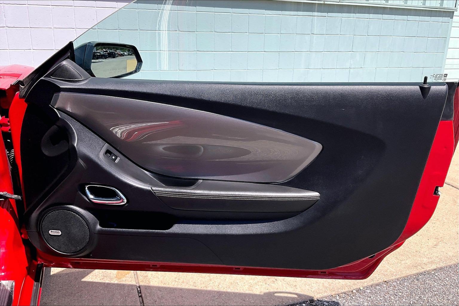 Used 2011 Chevrolet Camaro SS RWD image 28