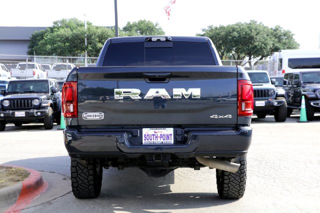 Used 2025 RAM 2500 Limited AWD/4WD image 7