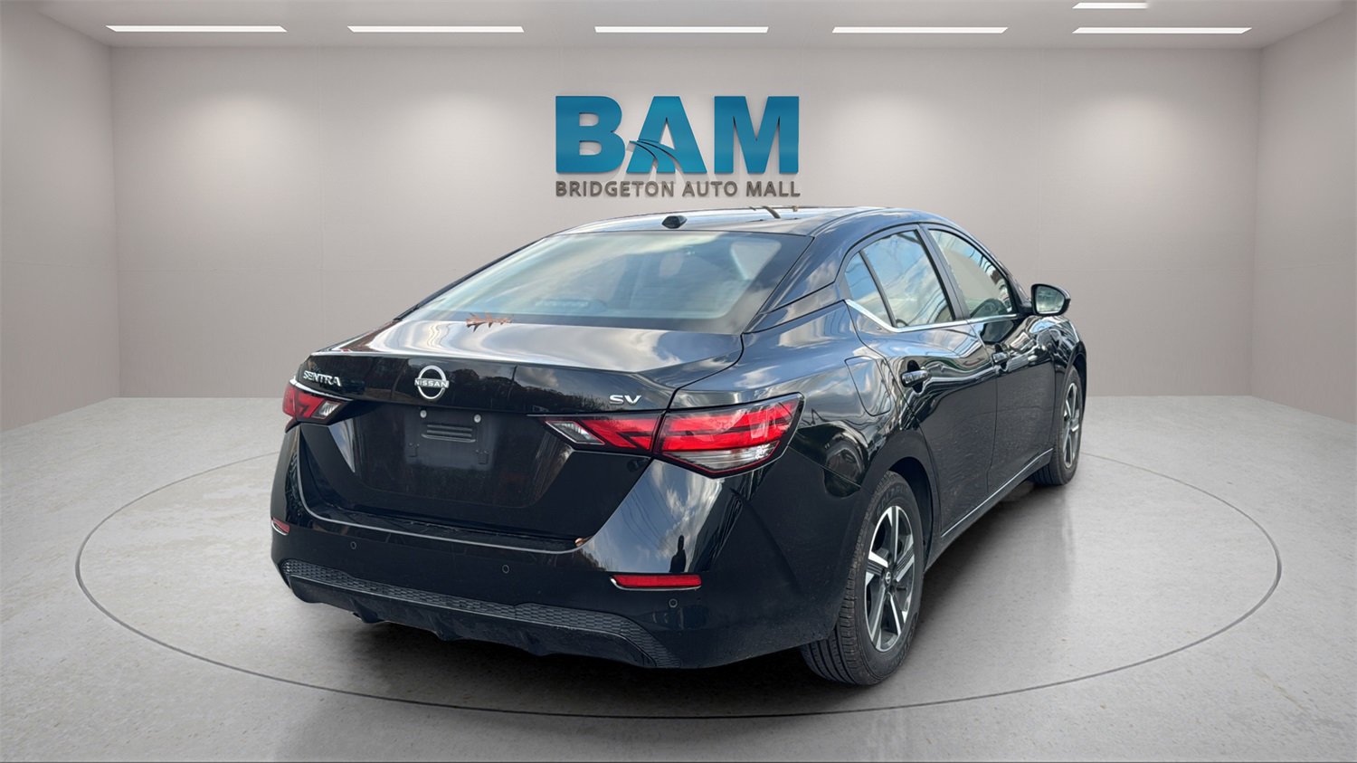 Used 2024 Nissan Sentra SV image 7