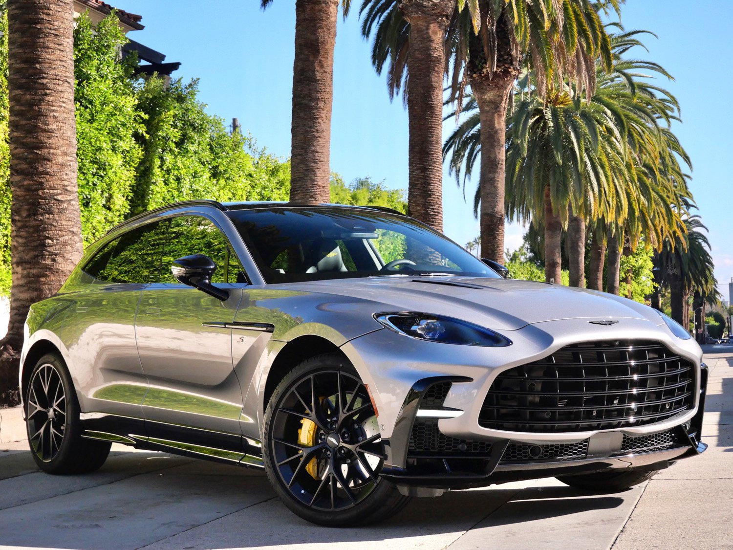 New 2026 Aston Martin DBX S AWD/4WD image 1