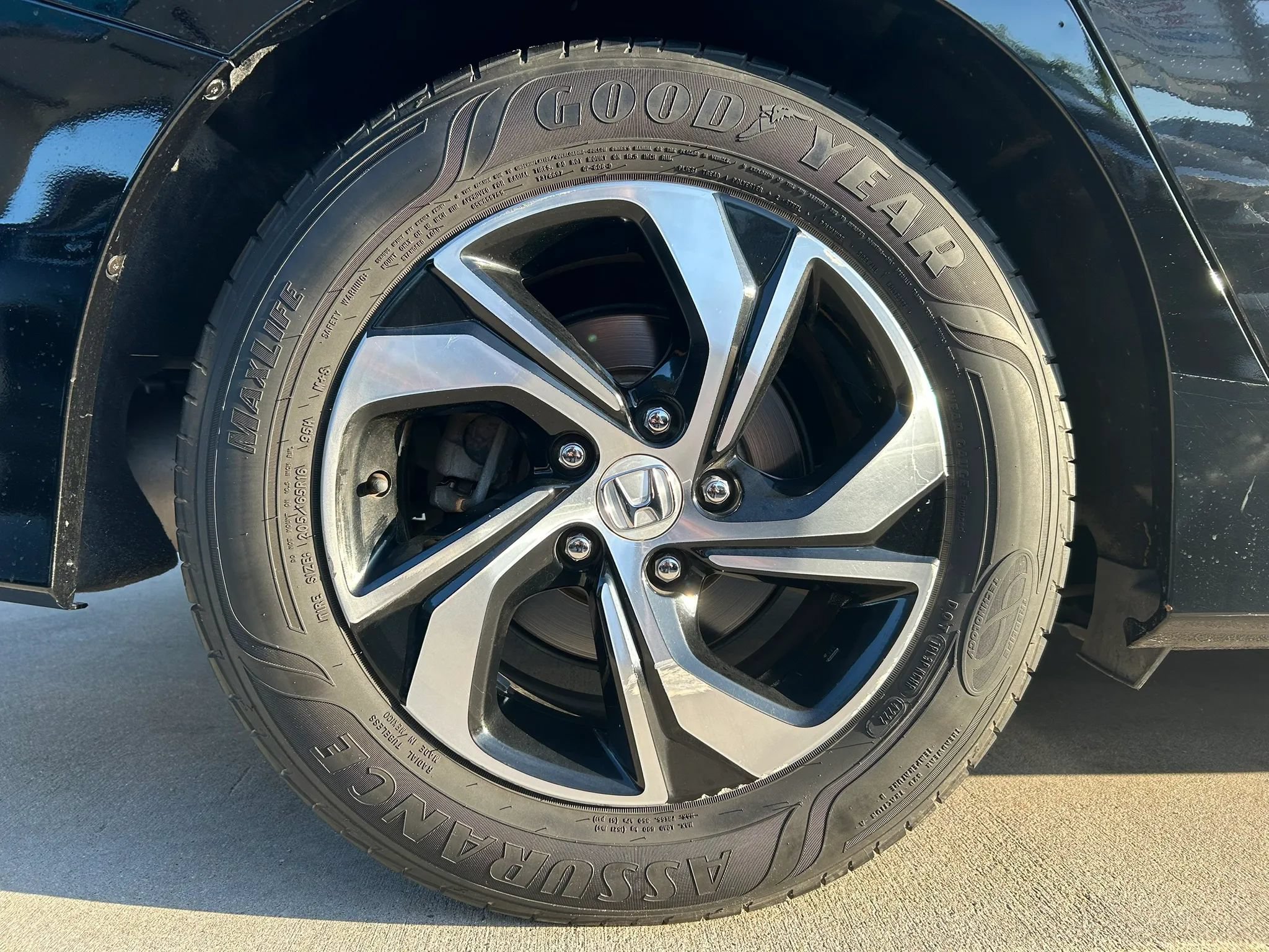 Used 2017 Honda Accord LX image 28