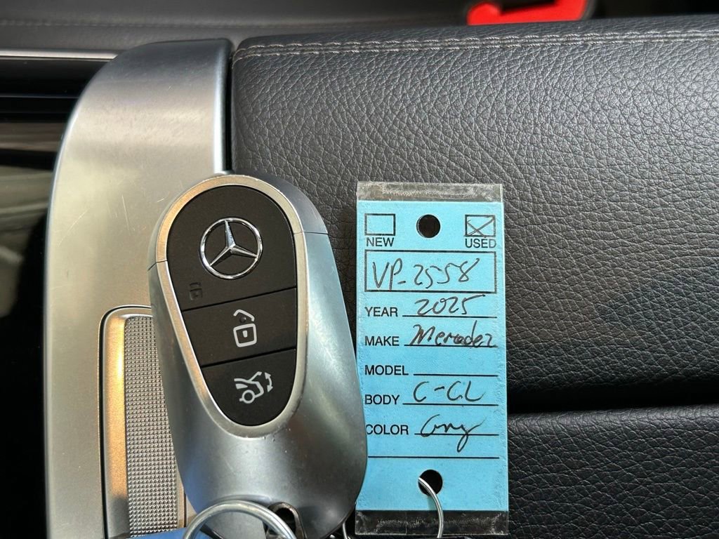 Used 2025 Mercedes-Benz C 300 4MATIC Sedan image 54