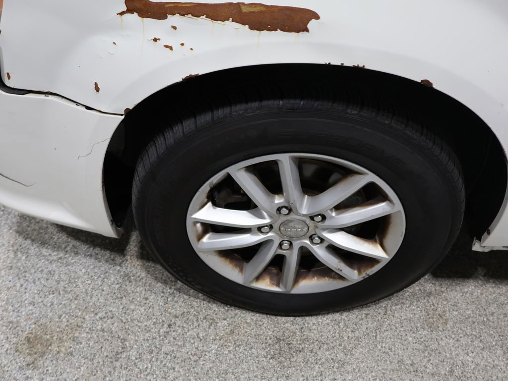 Used 2013 Dodge Grand Caravan SXT w/ UConnect Hands-Free Group image 8