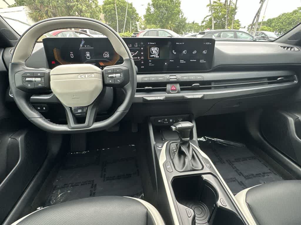 Certified 2026 Kia K4 EX w/ GT-Line Sunroof Package FWD image 17