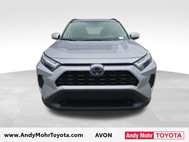 Used 2023 Toyota RAV4 XLE w/ Convenience Package image 2