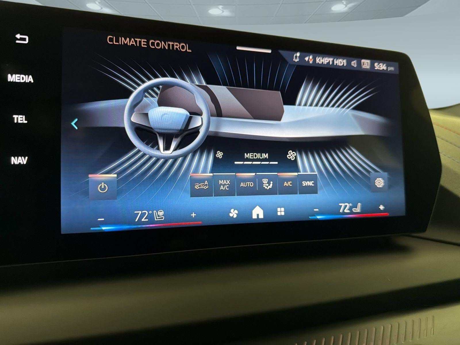 New 2026 BMW 228i xDrive w/ Technology Package AWD/4WD image 26