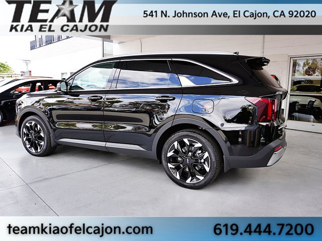 Used 2026 Kia Sorento EX w/ EX Premium Package FWD image 8