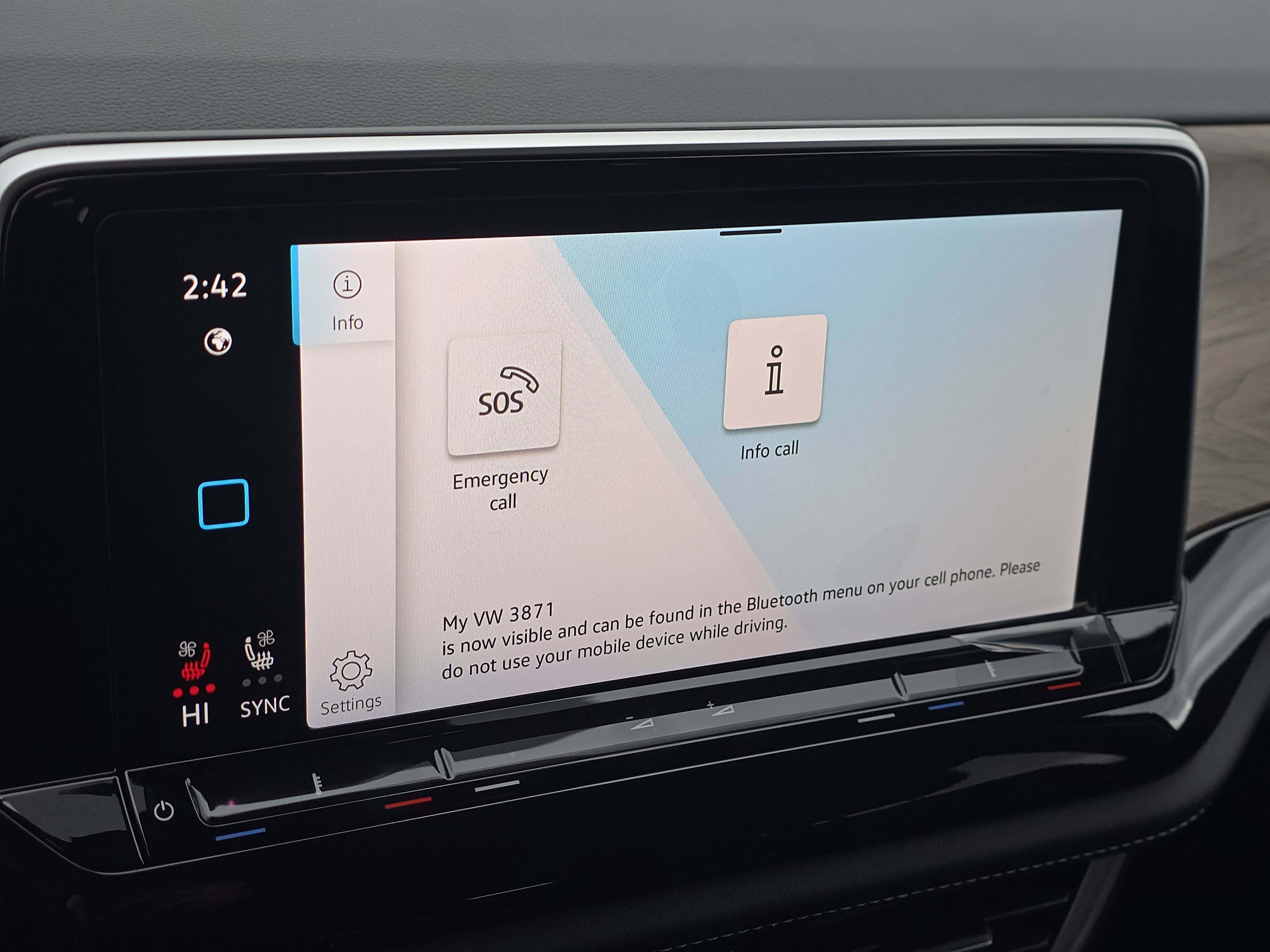 New 2026 Volkswagen Atlas SE image 13