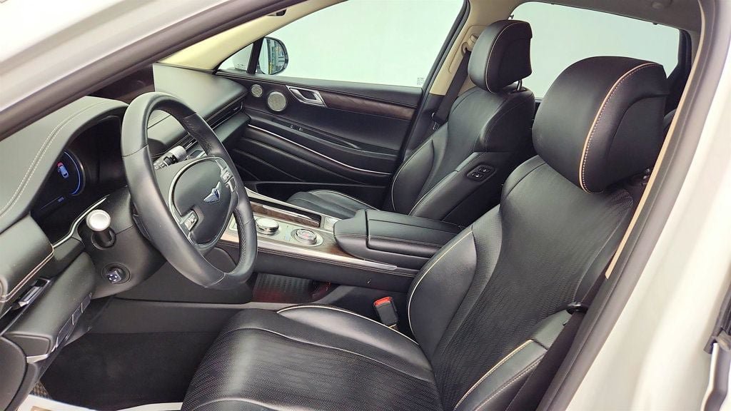 Used 2023 Genesis GV80 3.5T Advanced + AWD/4WD image 22