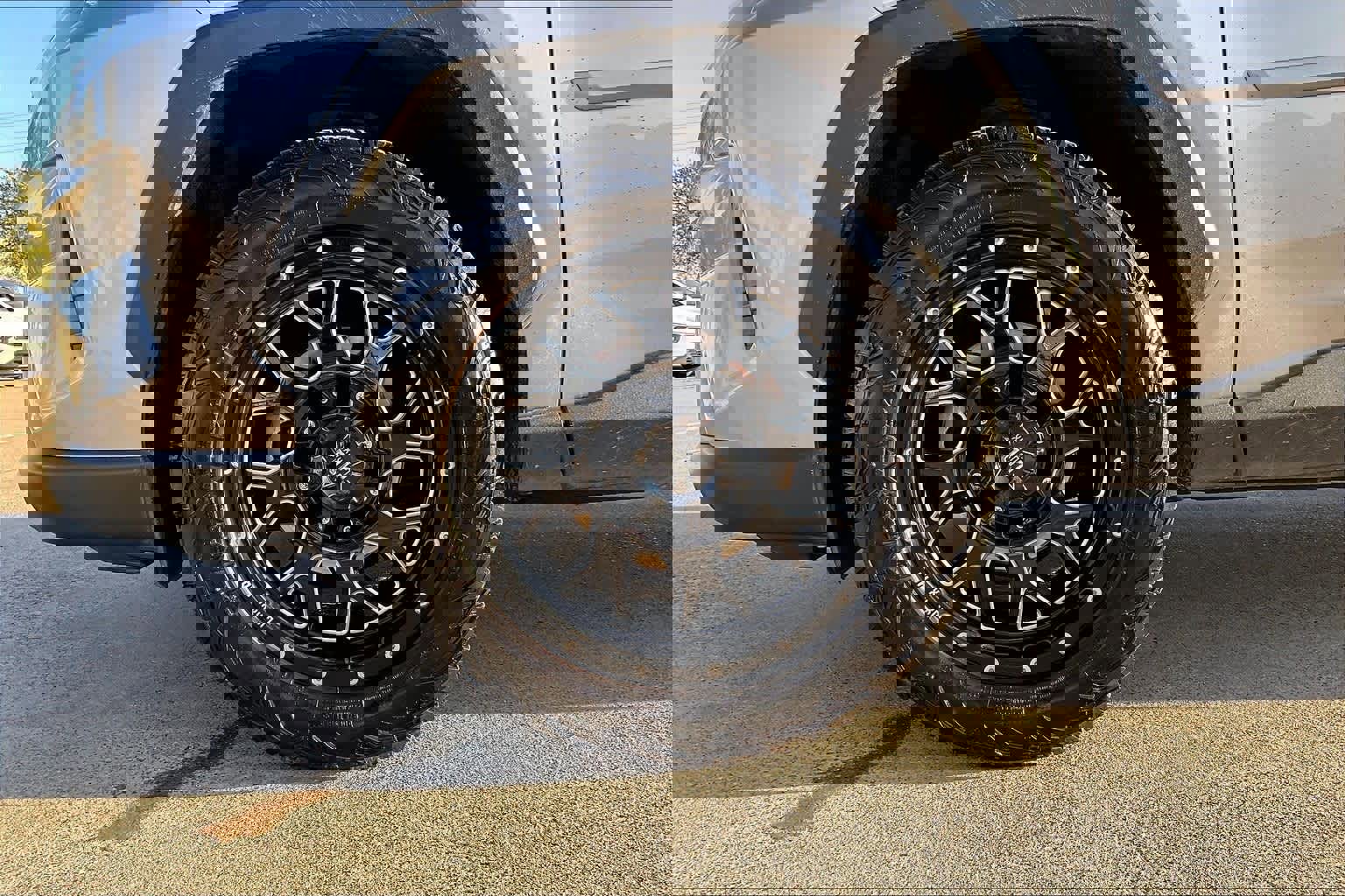 Used 2021 Toyota RAV4 XLE Premium w/ Carpet Mat Package (TMS) image 8