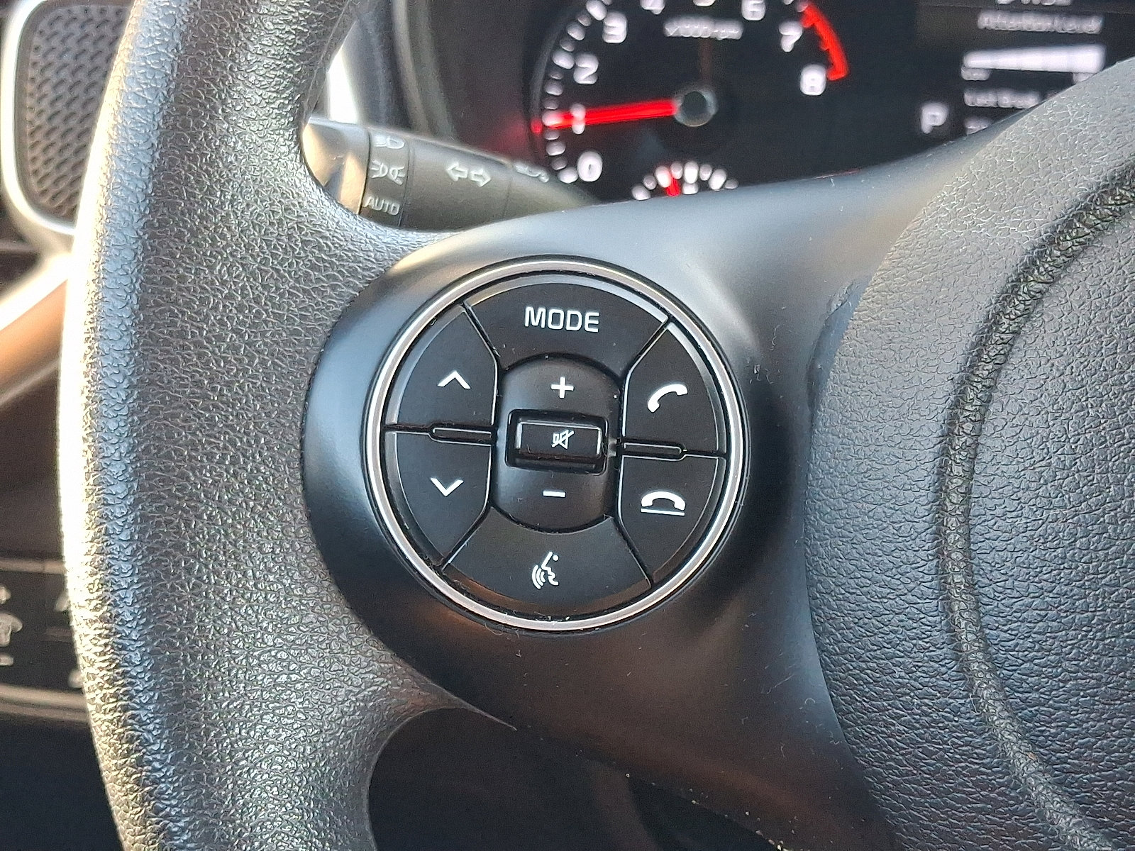 Certified 2022 Kia Soul LX w/ Technology Package image 20