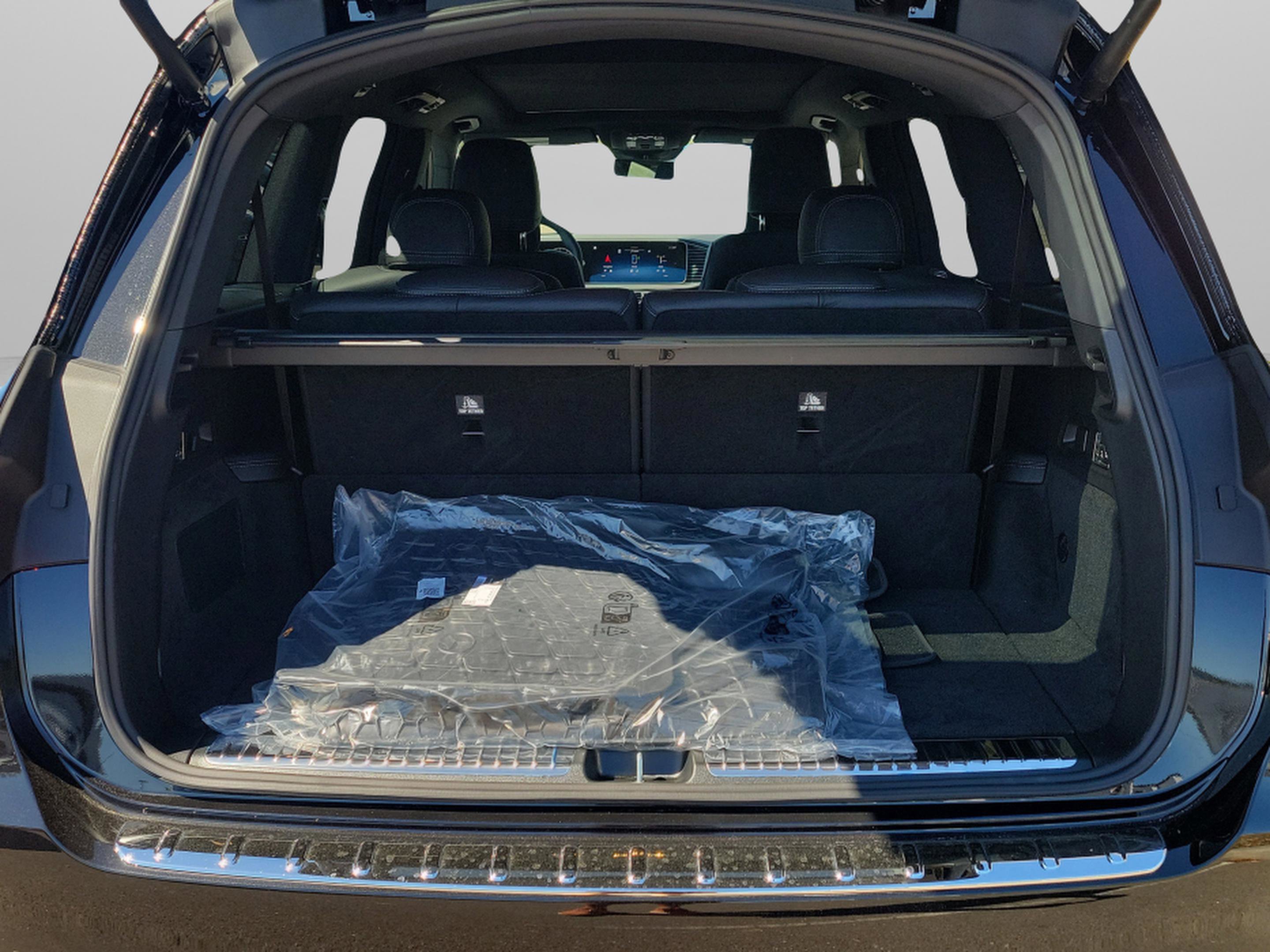 Certified 2026 Mercedes-Benz GLS 580 4MATIC image 32