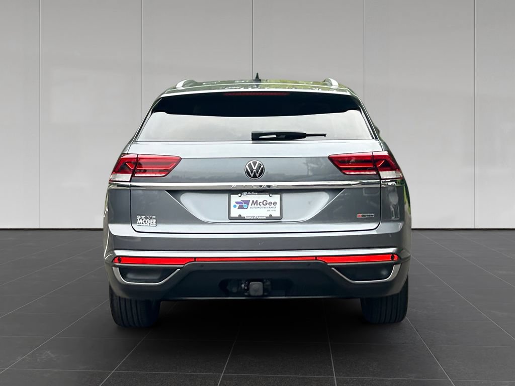 Used 2022 Volkswagen Atlas Cross Sport SE AWD/4WD image 4