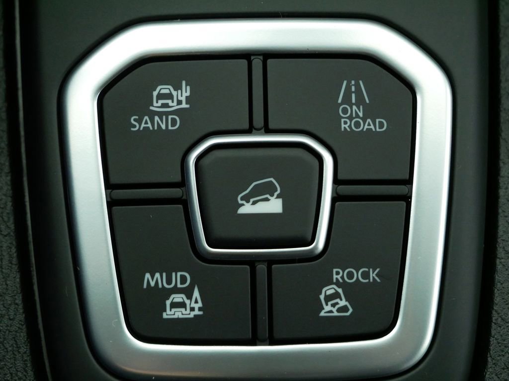 New 2026 Nissan Frontier PRO-4X w/ Pro Premium Package image 34