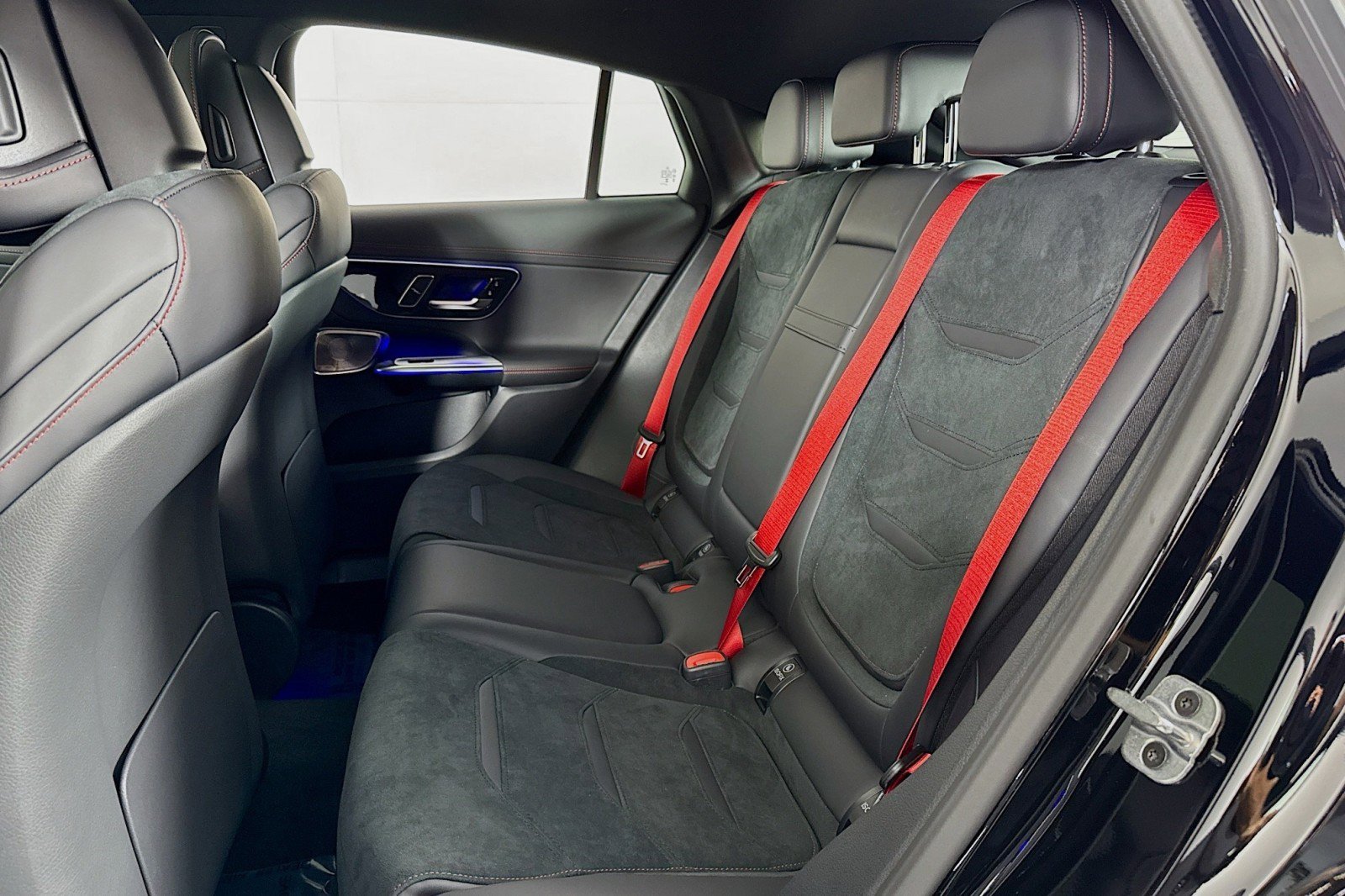 New 2026 Mercedes-Benz GLC 43 AMG 4MATIC Coupe image 7