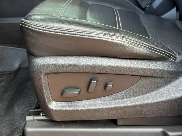 Used 2017 GMC Yukon Denali w/ Open Road Package image 15