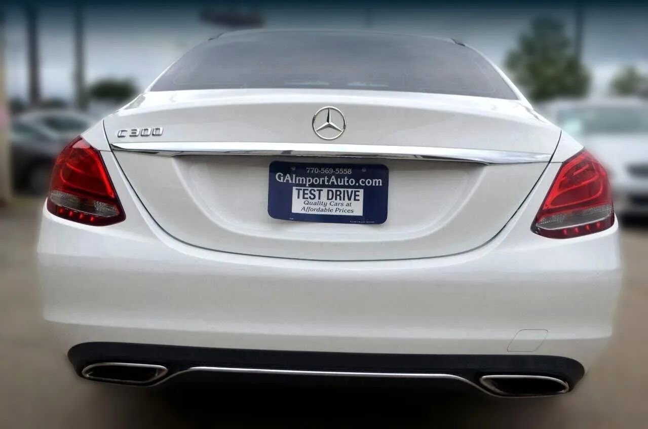Used 2015 Mercedes-Benz C 300 Sedan image 7