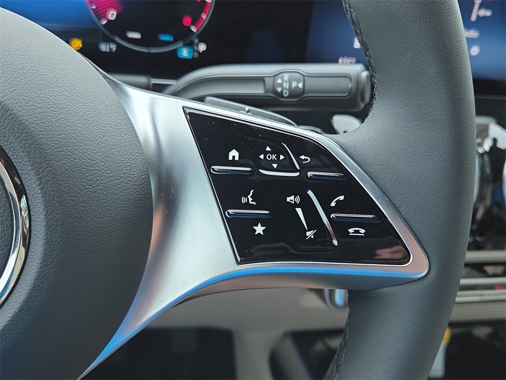 New 2026 Mercedes-Benz GLA 250 4MATIC image 24