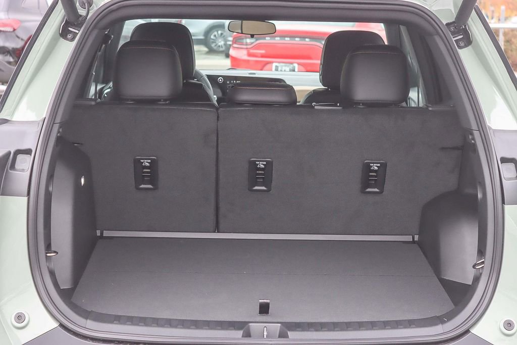 New 2026 Chevrolet Equinox ACTIV w/ Convenience Package III image 24