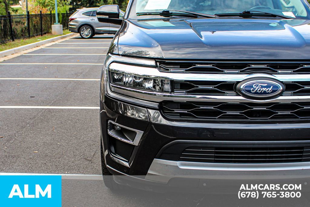 Used 2023 Ford Expedition Max Limited image 12