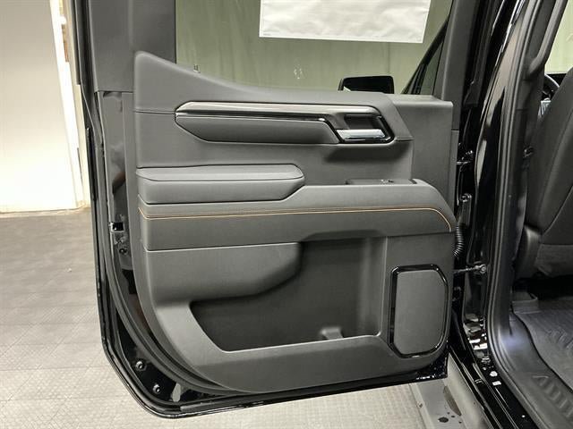 New 2026 GMC Sierra 1500 AT4 w/ AT4 Premium Package AWD/4WD image 27