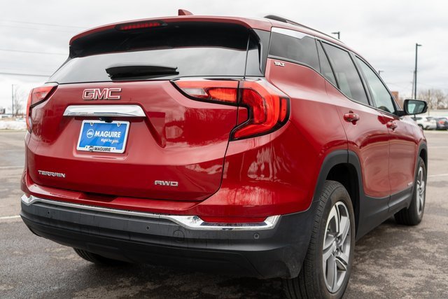 Used 2021 GMC Terrain SLT w/ Infotainment Package II image 6