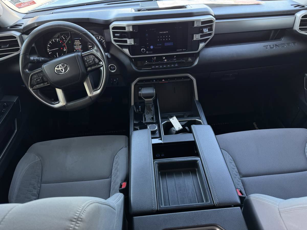 Used 2022 Toyota Tundra SR5 w/ SR5 Convenience Package RWD image 20
