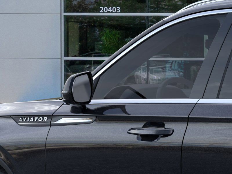 New 2026 Lincoln Aviator AWD image 20