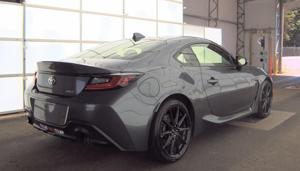 Used 2022 Subaru BRZ Premium RWD image 5