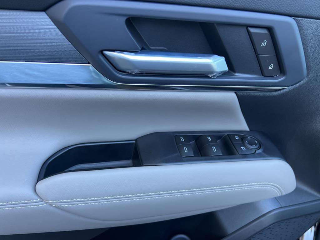 New 2026 GMC Terrain Elevation w/ Black Edition image 19