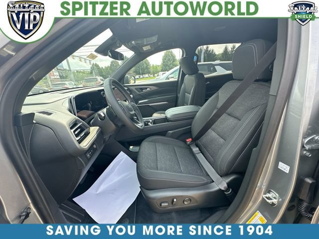New 2027 Chevrolet Traverse LT w/ Midnight/Sport Edition FWD image 20
