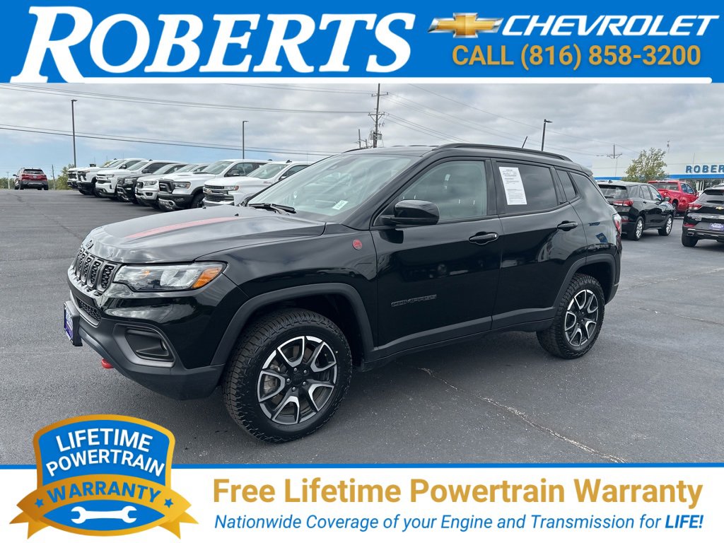 Used 2024 Jeep Compass Trailhawk