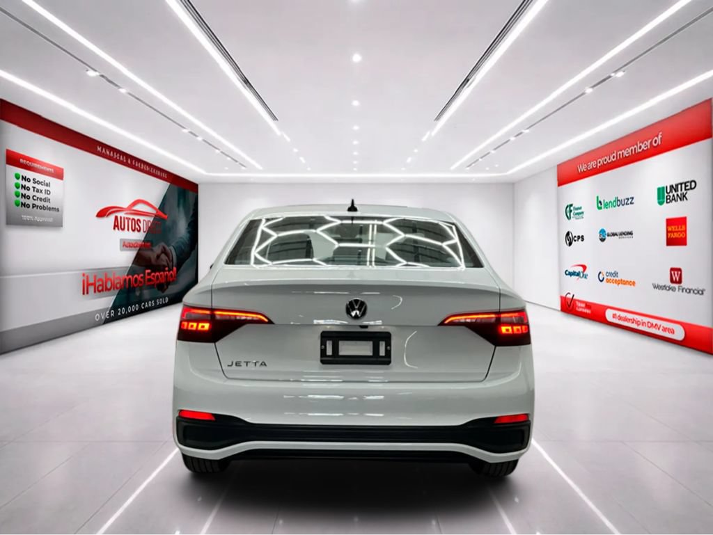 Used 2024 Volkswagen Jetta Sport FWD image 6