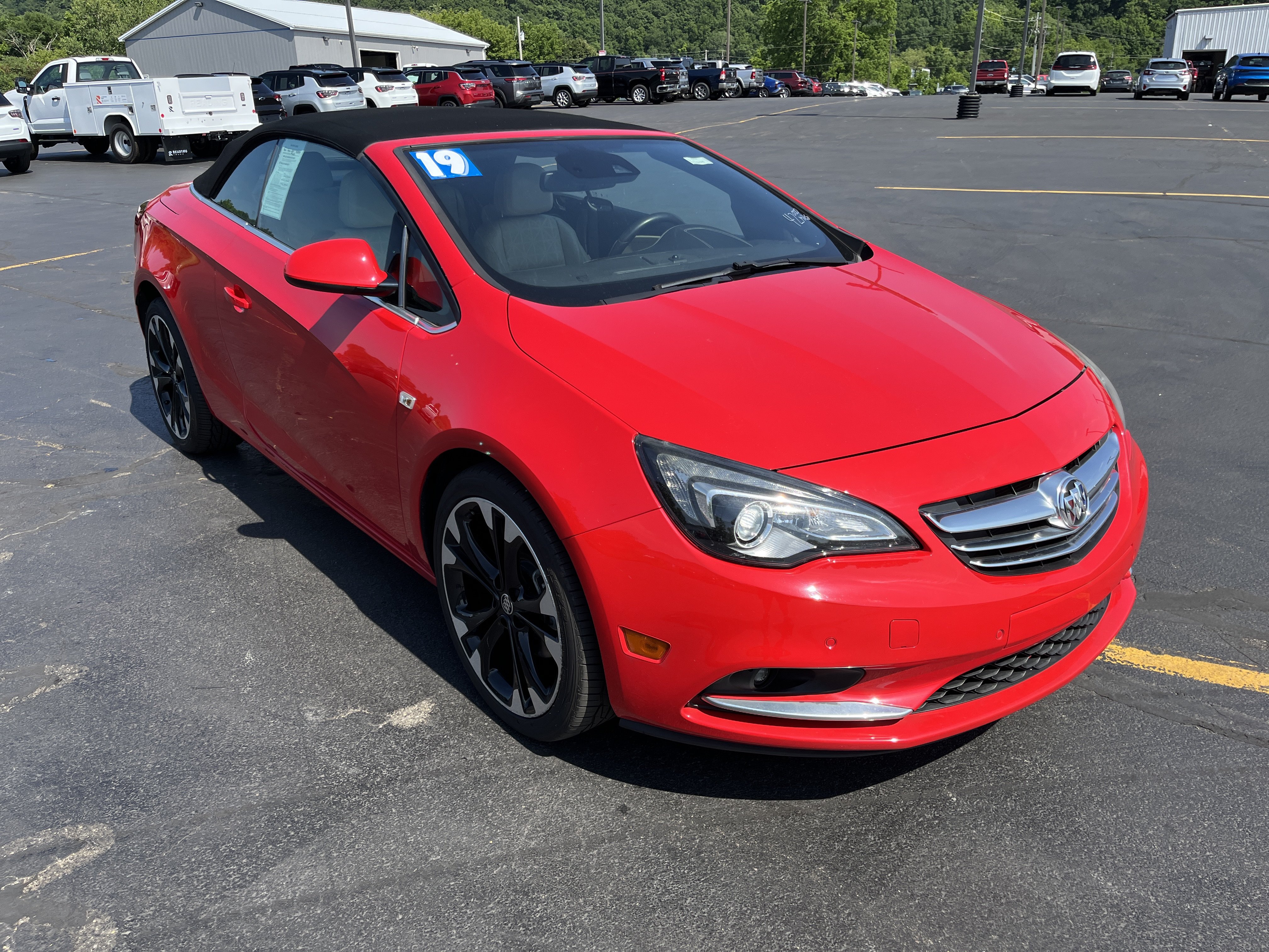 Used 2019 Buick Cascada Sport Touring FWD image 3