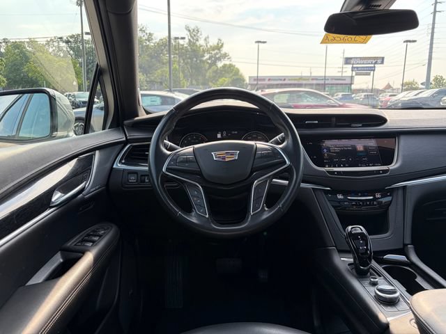 Used 2023 Cadillac XT5 Premium Luxury AWD/4WD image 13