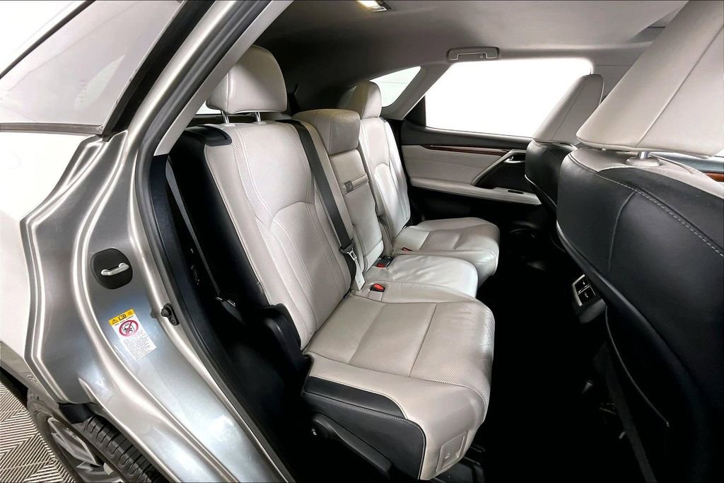 Used 2018 Lexus RX 350L FWD w/ Premium Package image 27