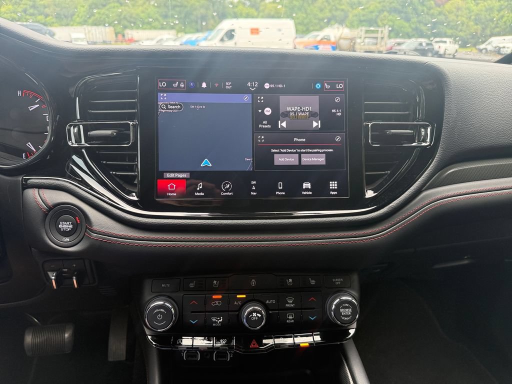 Used 2024 Dodge Durango GT RWD image 24