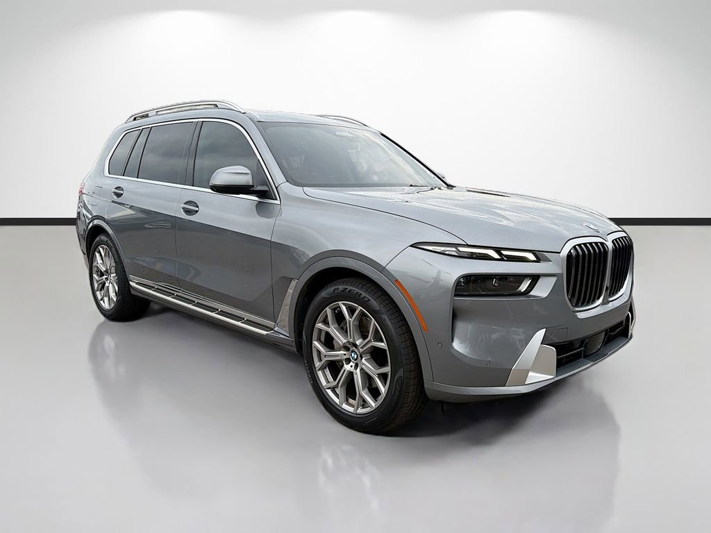 Used 2024 BMW X7 xDrive40i image 1