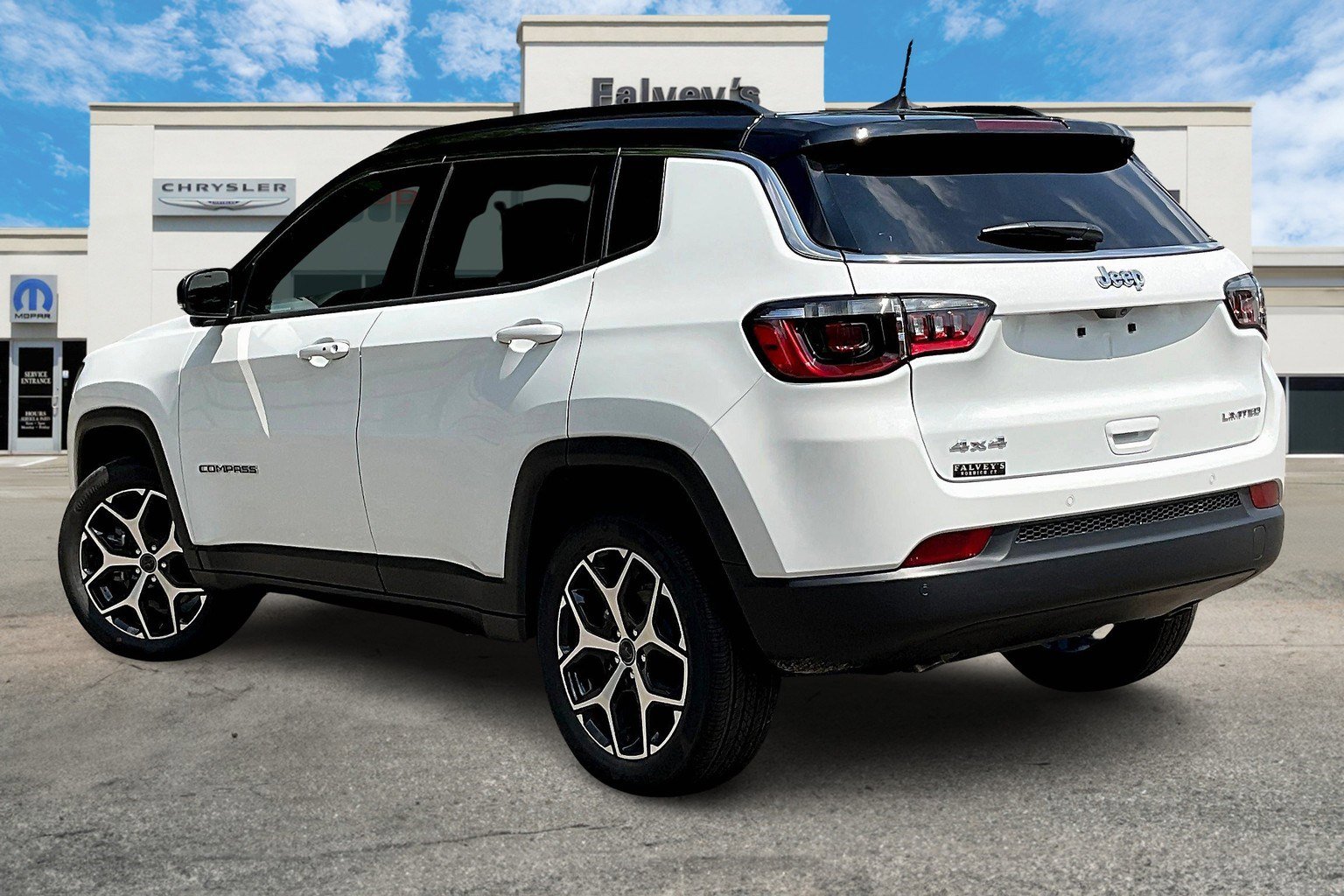 New 2025 Jeep Compass Limited w/ Sun and Sound Group image 3