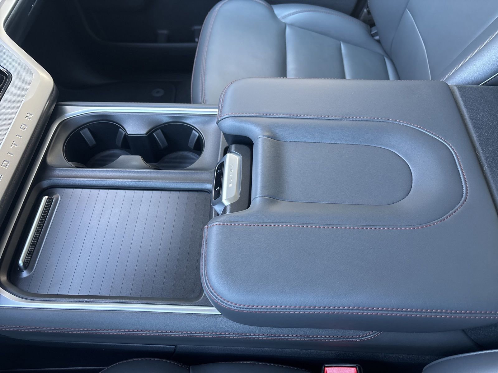 Used 2025 Ford Expedition Max Active image 30