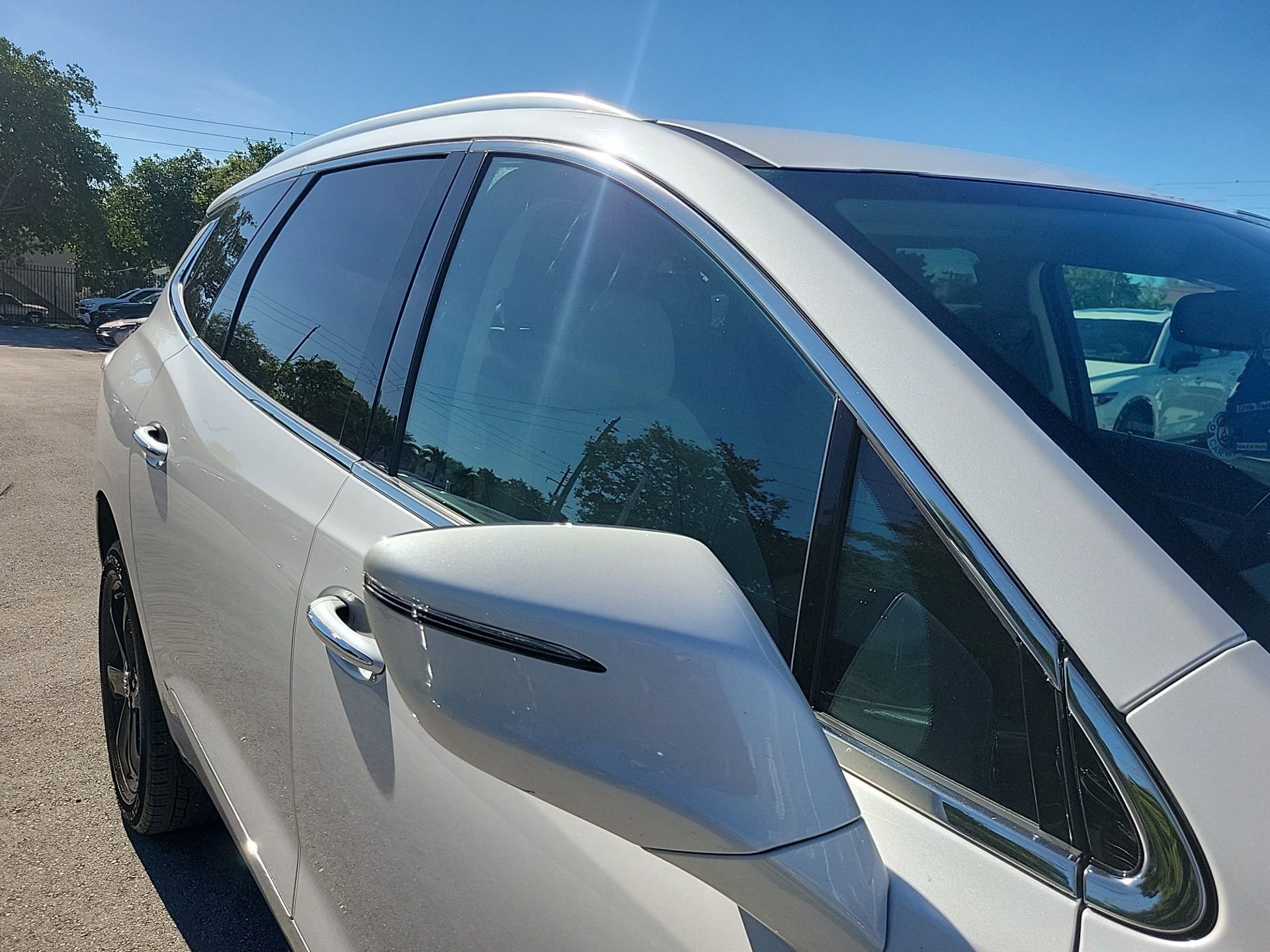 Used 2024 Buick Enclave Essence w/ Sport Touring Edition image 10